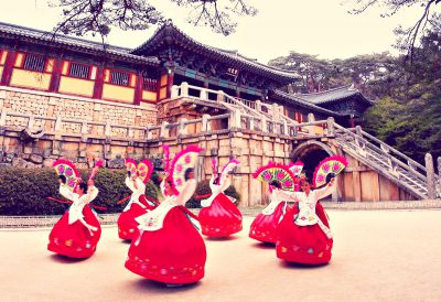 Đi du lịch Hàn Quốc có thể đi tự túc để chủ động hơn